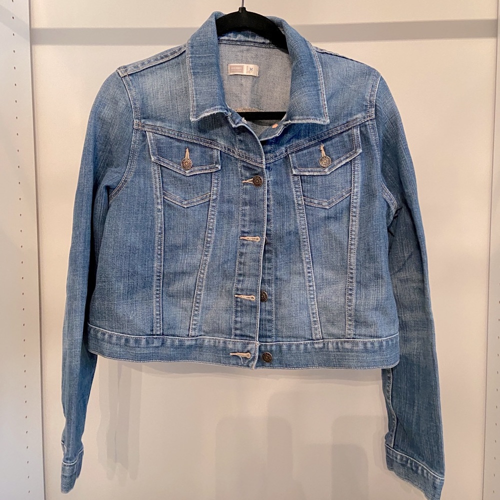 Old navy  maternity denim jacket size M